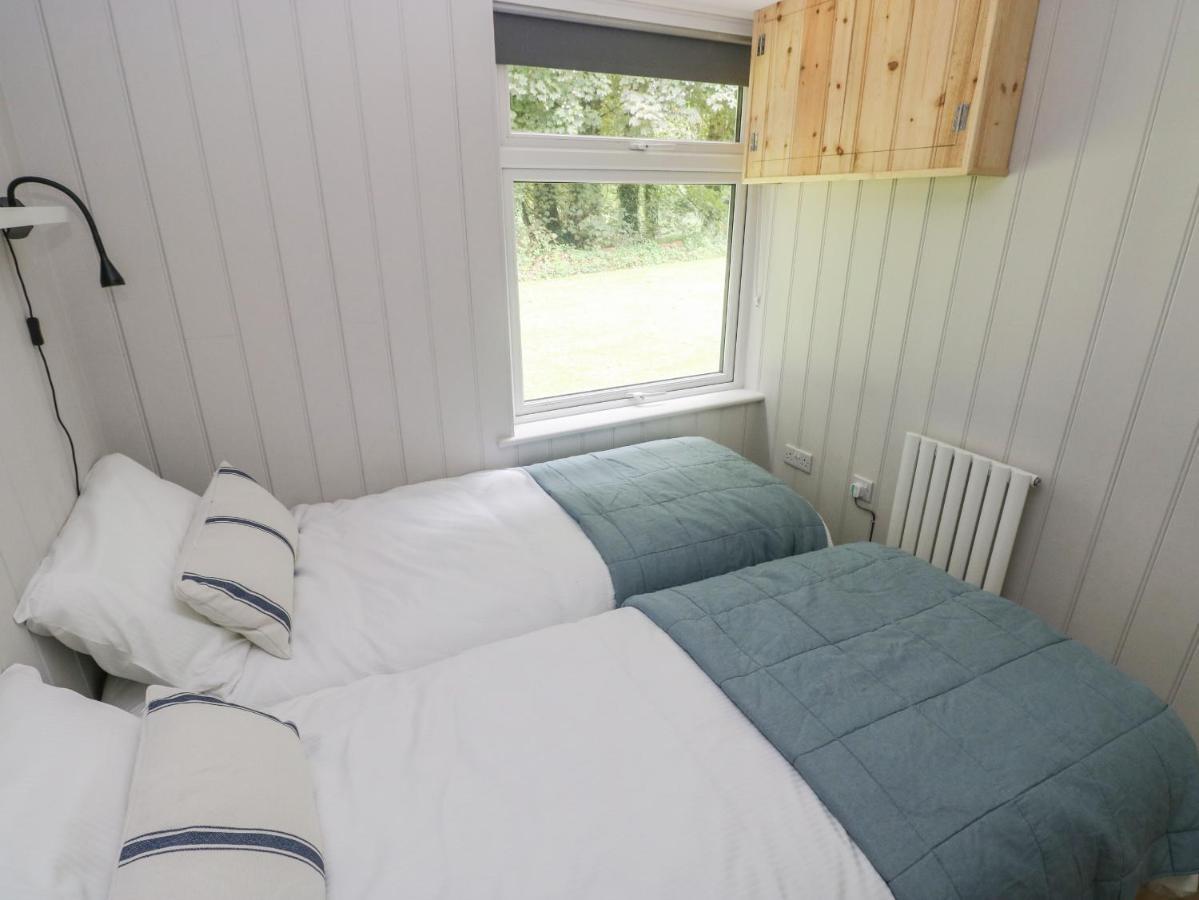 Saltwater Villa Haverfordwest Eksteriør billede